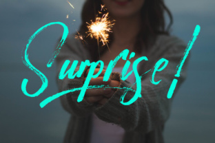 Surprise: The Dry Hand Brushed Font for Modern Design